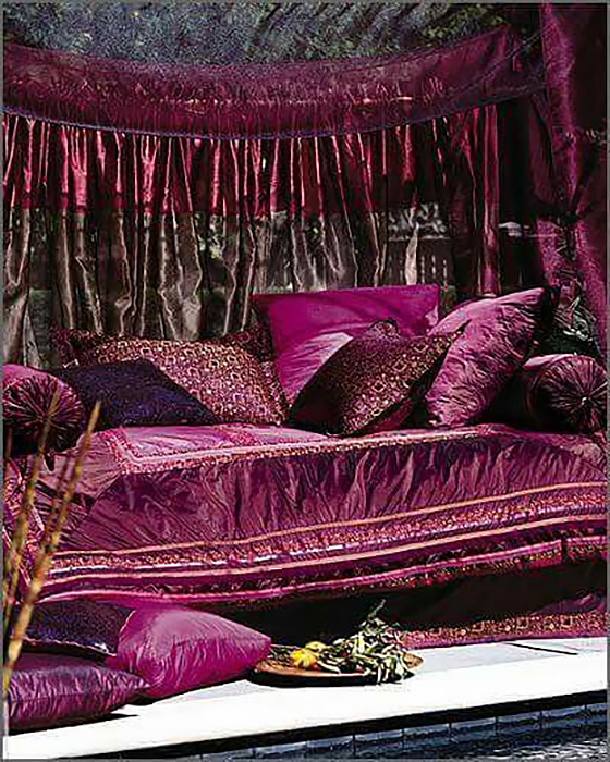 bogactwo cudownego fioletu w różnych tkaninach ozdobnych